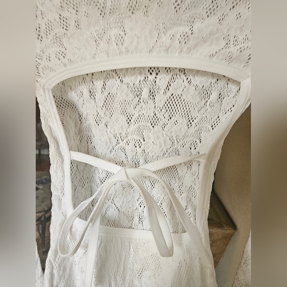 NWOT Out From Under Urban Outfitters See Through Knit Long Sleeve White Top - Picture 8 of 15